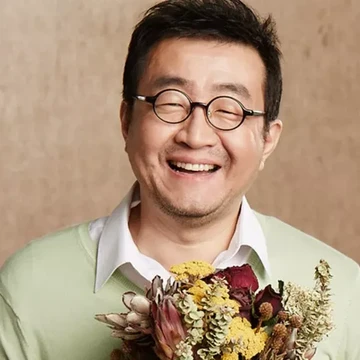 Aktor Korea Veteran Nam Moon Chul 'Descendants of The Sun' Meninggal Dunia