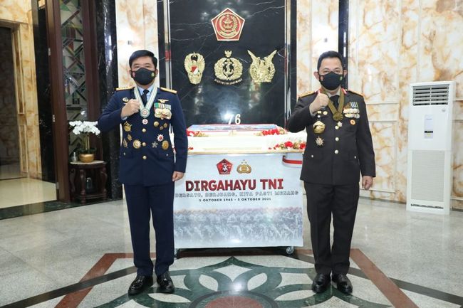 Ucapan dirgahayu tni ke 76