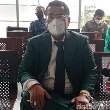 Hotman Paris Unggah Ceramah Muslim, Netizen Langsung Ramai Komentar