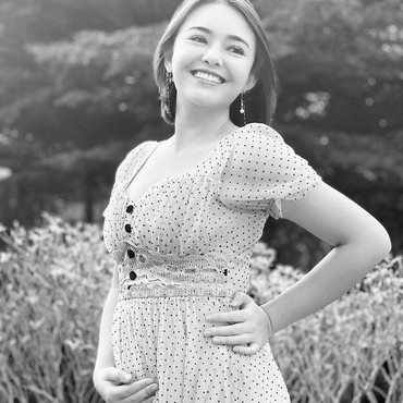 Pamer Foto 'Hamil', Amanda Manopo Jadi Sorotan