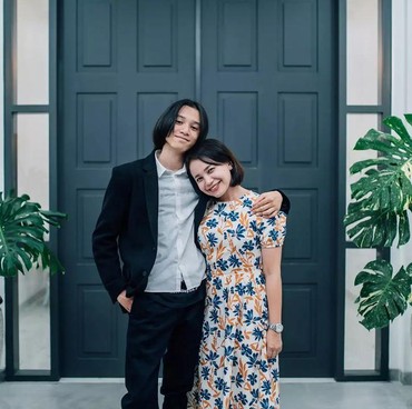 Jarang Terekspos, Rossa Unggah Foto Anak yang Sudah Berusia 15 Tahun