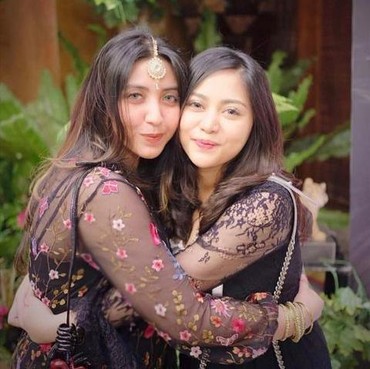 Sosok Vicky Alaydrus Sahabat Rachel Vennya yang Dihujat Usai Lepas Hijab