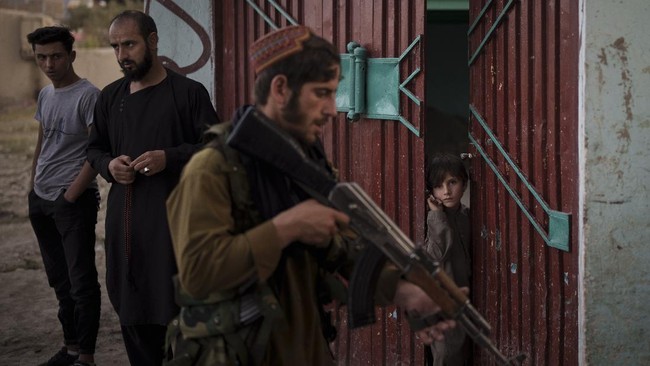 Rusia menyatakan bahwa mereka berharap Taliban dapat mengatasi tantangan ISIS dengan kekuatan Afghanistan sendiri, tanpa bantuan dari luar.