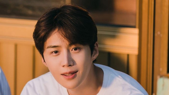 5 Parfum Mewah Favorit Para Selebriti Korea, Bisa 'Kembaran' dengan Kim Seon Ho 5 Parfum Mewah Favorit Para Selebriti Korea, Bisa 'Kembaran' dengan Kim Seon Ho