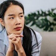 Jangan Asal, Self-Diagnosis Ternyata Justru Bisa Makin Membahayakan Kesehatan Mental Kamu!