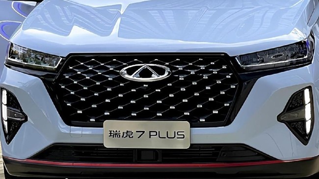 Di China, Chery Tiggo 7 Plus tersedia tiga tipe, yaitu 1.5 turbo, 1.5 turbo + 48V dan 1.6 turbo.