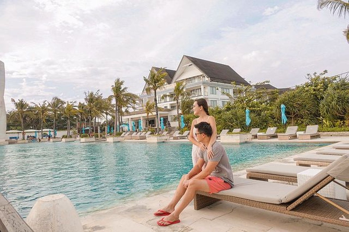 Diisukan Retak&comma; Intip Momen Mesra Shandy Aulia dan Sang Suamii 10 Tahun Menikah