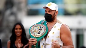 Khabib Doakan Tyson Fury Menang Lawan Wilder