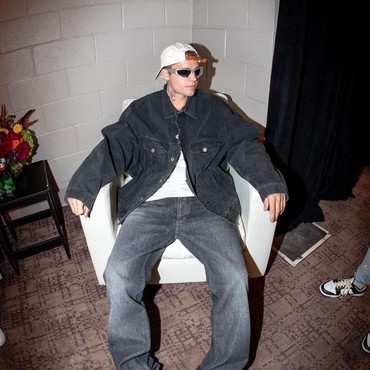 Justin Bieber Didesak Batalkan Konser di Arab Saudi