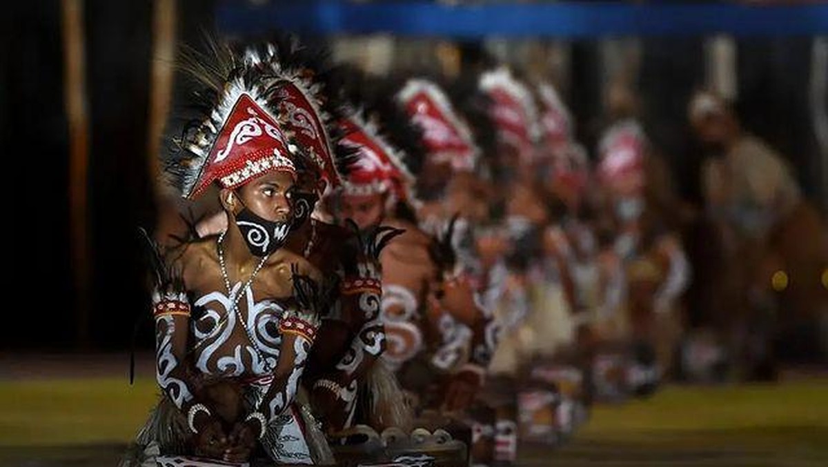PON XX Papua resmi dibuka pada Sabtu &lpar;2&sol;10&rpar; di Stadion Lukas Enembe Kabupaten Jayapura oleh Presiden Jokowi&period; Yuk intip&excl;