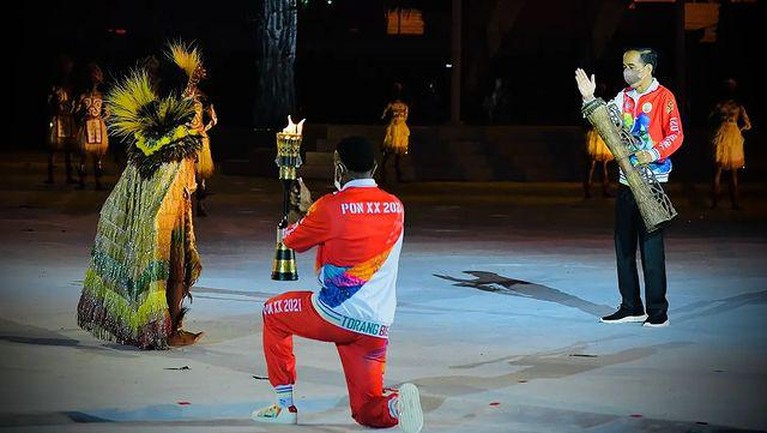 PON XX Papua resmi dibuka pada Sabtu (2/10) di Stadion Lukas Enembe Kabupaten Jayapura oleh Presiden Jokowi. Yuk intip!