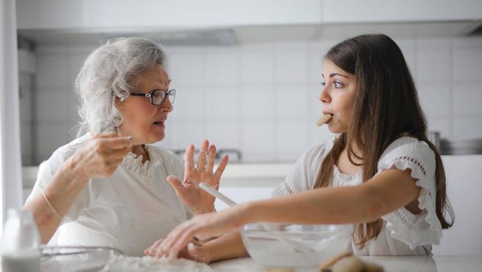 Selalu Berujung Debat, Hati-hati Ngobrol sama 4 Zodiak Ini!