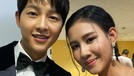 Intip Momen Shena Cinnamon Hadiri Busan IFF, Selfie Bareng Song Joong Ki! Shena Cinnamon menghadiri world premiere film 'Penyalin Cahaya' di Busan International Film Festival. Yuk kita intip!
