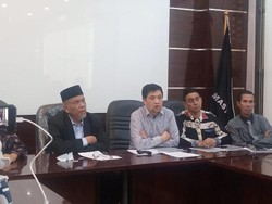 Sebut Kace Cabut Laporan, Pengacara Napoleon Heran Kasus Penganiayaan Lanjut