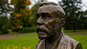 Sejarah Nobel, Berawal dari Wasiat Penemu Dinamit Asal Swedia