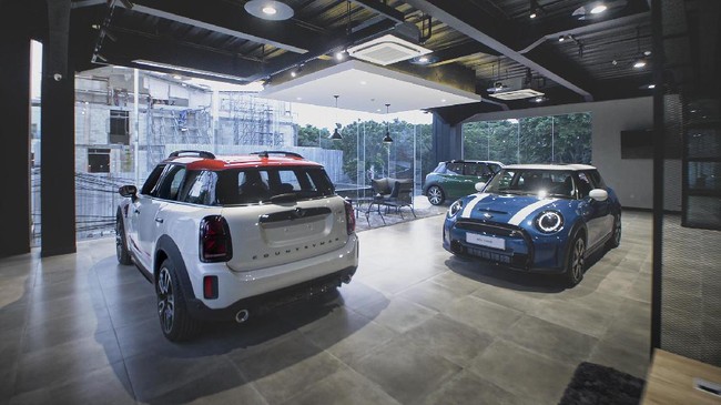BMW dan MINI akan meluncurkan mobil listrik di Indonesia pada 2022.