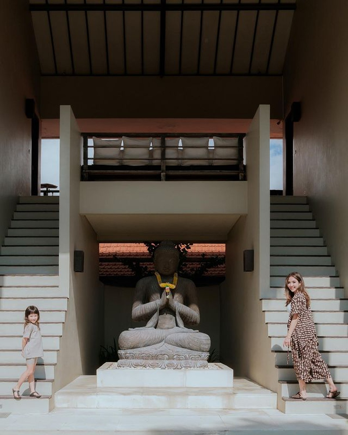 Baru-baru ini Gisel dan kekasihnya Wijin beserta Gempi tengah berlibur ke Bali jadi perbincangan&period; Yuk kita intip potretnya&excl;