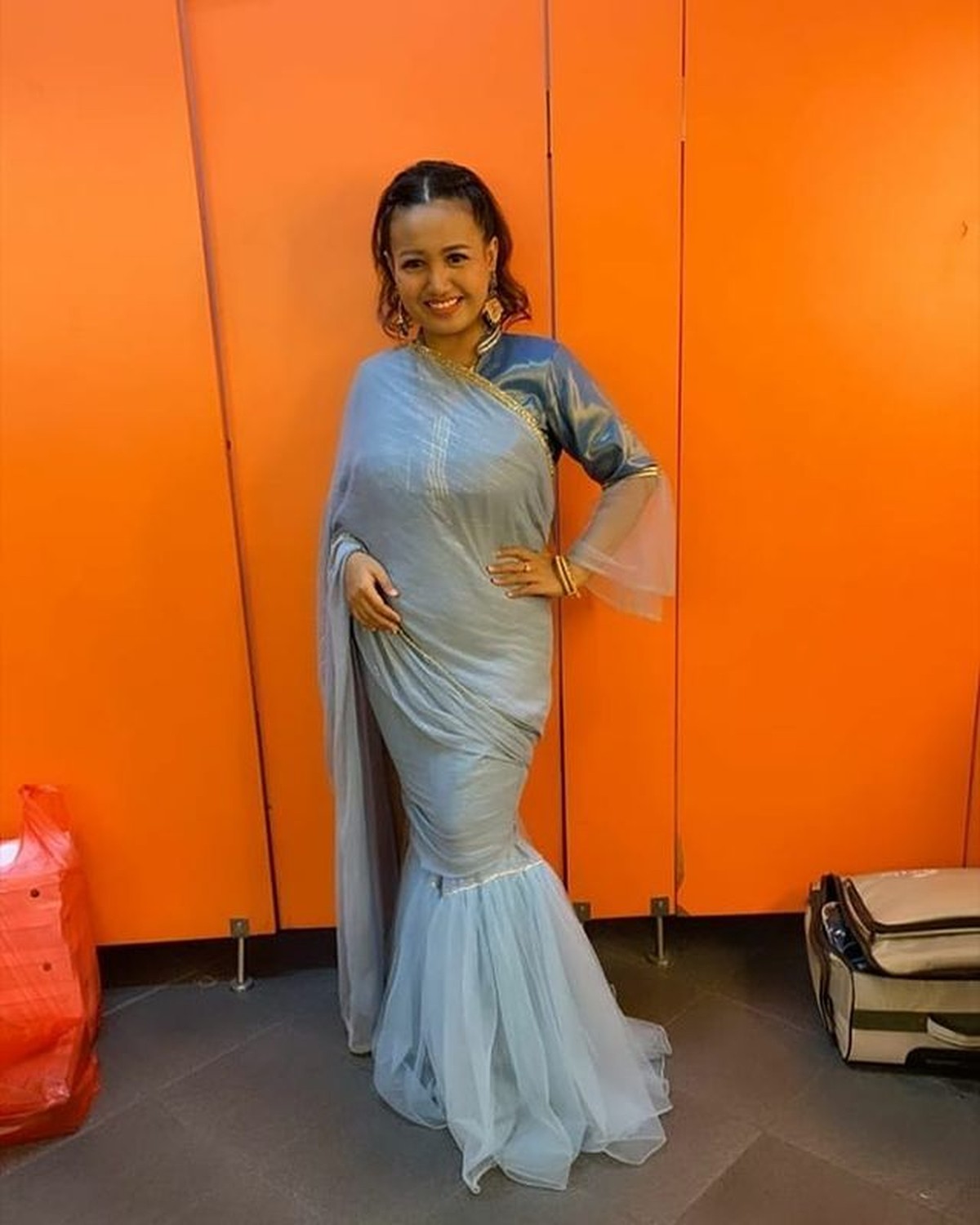 Lina Mukherjee dihujat oleh netizen usai menghina Lesti Kejora kini kedapatan mengemis endorse&period; Yuk kita intip sosoknya&excl;