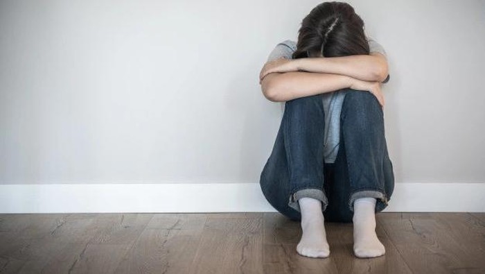 Nggak Cuma Kesulitan Atur Emosi, Ini 5 Tanda Kamu Sudah Terhitung Butuh Bantuan Profesional Mental Health, Menurut Ahli Nggak Cuma Kesulitan Atur Emosi, Ini 5 Tanda Kamu Sudah Terhitung Butuh Bantuan Profesional Mental Health, Menurut Ahli