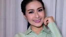 Pesona artis-artis perempuan yang memiliki kumis tipis ini berbeda&comma; mereka cantik dan unik&period; Yuk kita intip siapa saja mereka&excl;