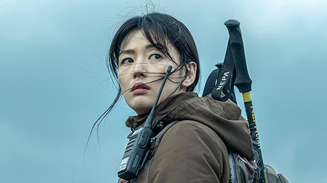 Selama berkarier di industri hiburan, Jun Ji Hyun telah membintangi 6 judul drakor. Berikut drama Korea Jun Ji Hyun, termasuk yang terbaru Jirisan.