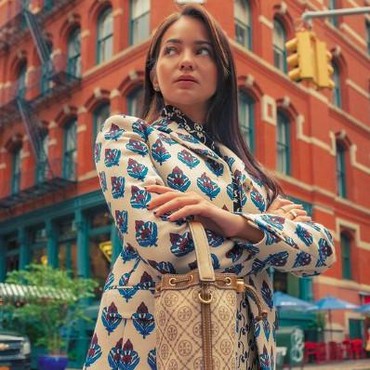 Orang Tua Cerai, Enzy Storia Enggan Ikuti Jejak Nikah Beda Agama