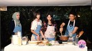 Momen Dina Lorenza Salah Tingkah Saat Masak Bareng Ariel NOAH Momen Dina Lorenza Salah Tingkah Saat Masak Bareng Ariel Noah