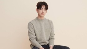 Agensi Buka Suara Soal Jadwal Wajib Militer Jinyoung GOT7