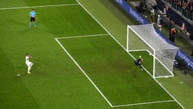 Viral Video Mbappe Cetak Gol Pakai Tumit di Timnas Prancis
