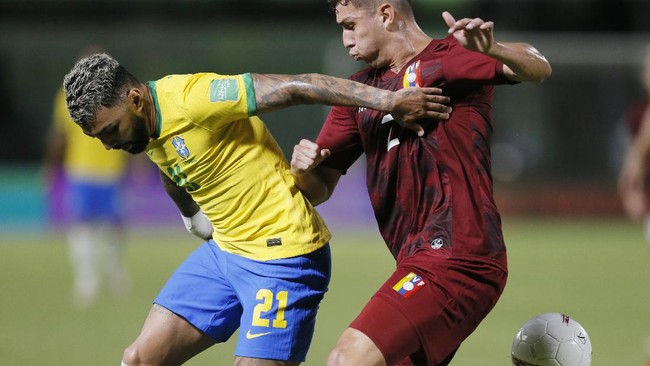 Brasil mengemas kemenangan 3-1 atas Venezuela dalam pertandingan Kualifikasi Piala Dunia 2022 di Stadion Olimpiade, Caracas, Jumat (8/10) pagi waktu Indonesia.
