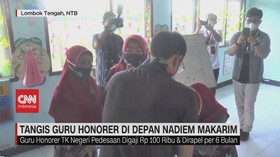 VIDEO: Tangis Guru Honorer di Depan Nadiem Makarim