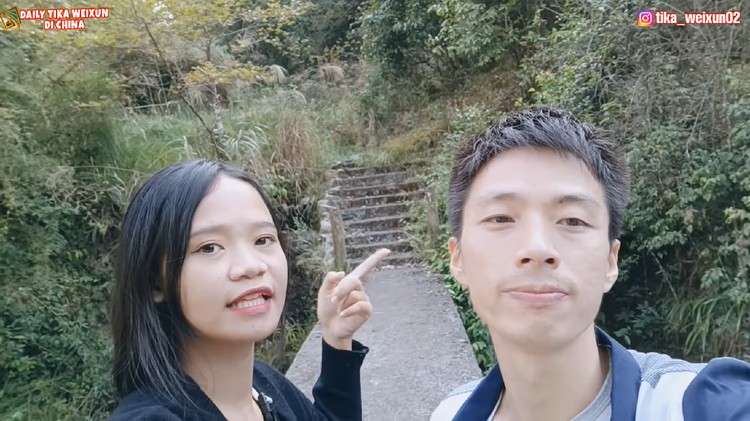 Tika dan Weixun Tika dan Weixun