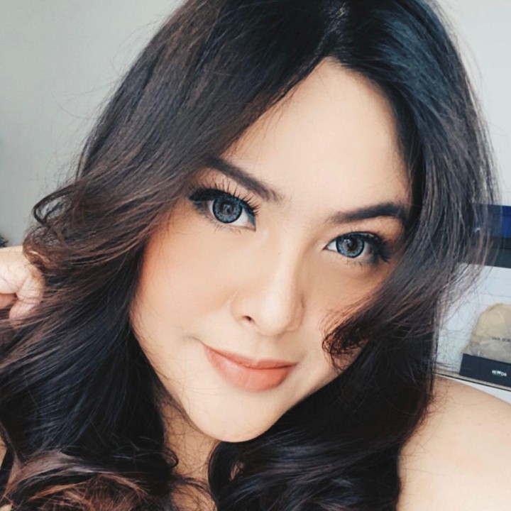<p>Istri Iko Uwais ini mulai mengubah <em>mindset</em> untuk hidup sehat demi menurunkan berat badannya. (Foto: Instagram @audyitem)</p>