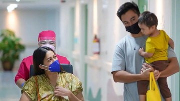 MOMEN PAULA MELAHIRKAN ANAK KEDUA