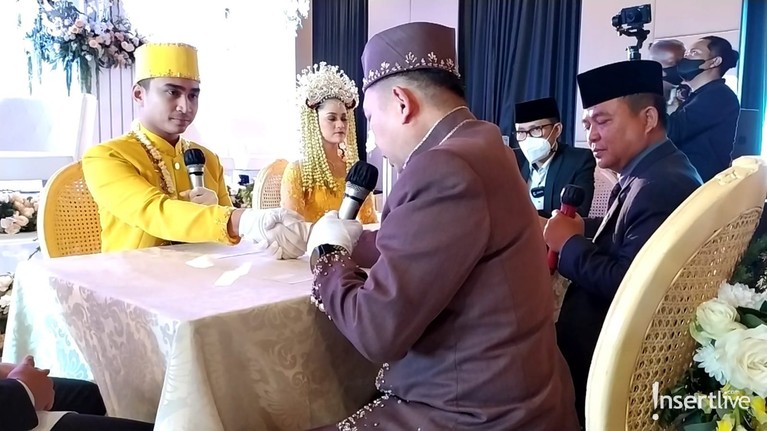 Lutfi Agizal Lutfi Agizal Resmi Nikahi Nadya Indriyani