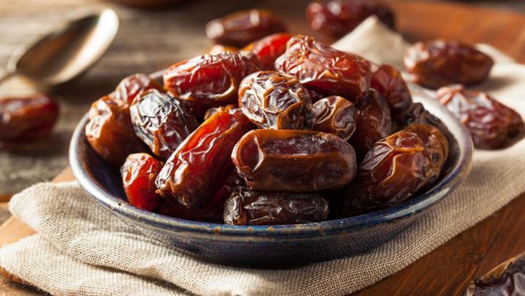 Manfaat Kurma Masya Allah! dr. Zaidul Akbar Ungkap Manfaat Kurma untuk Pencernaan