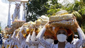 Upacara Ngaben di Bali Jadi Contoh Adaptasi Kebiasaan Baru