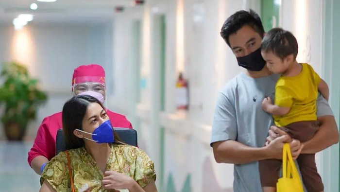 Paula Verhoeven dan Baim Wong