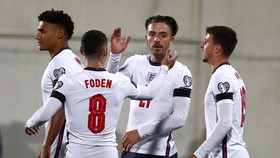 Peringatan Keras Guardiola untuk Grealish dan Foden