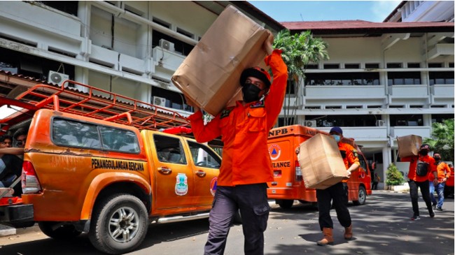 BNPB telah menyalurkan 111.500 masker kepada BPBD Maluku Utara yang didistribusikan kepada masyarakat selama penyelenggaraan STQ Nasional XXVI tahun 2021.