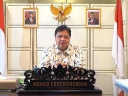 Airlangga: Recovery COVID Indonesia Terbaik di ASEAN