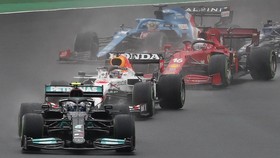 Hasil F1 GP Turki: Bottas Juara, Hamilton Kelima