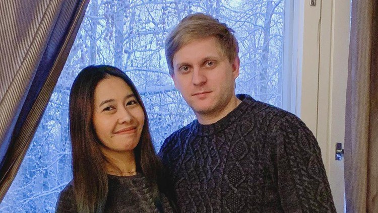 Chimy dan Suami Bule Finlandia