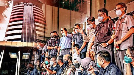 Kerja Serabutan Eks Pegawai KPK