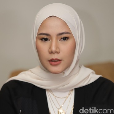 Cynthia Ramlan Klarifikasi Usai Terseret Kabar Nikah Chintya Ramlan