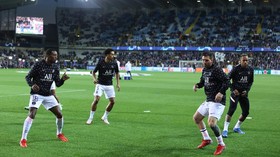 Wijnaldum Mengaku Tak Bahagia di PSG
