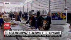 VIDEO: Kesibukan Siapkan Konsumsi Atlet & Panitia