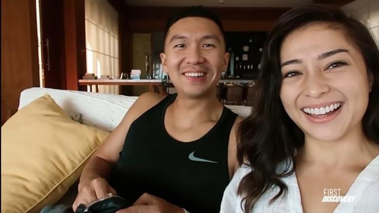 Reaksi Indra Priawan Saat Tahu Nikita Willy Hamil Pertama Kali Reaksi Indra Priawan Saat Tahu Nikita Willy Hamil Pertama Kali