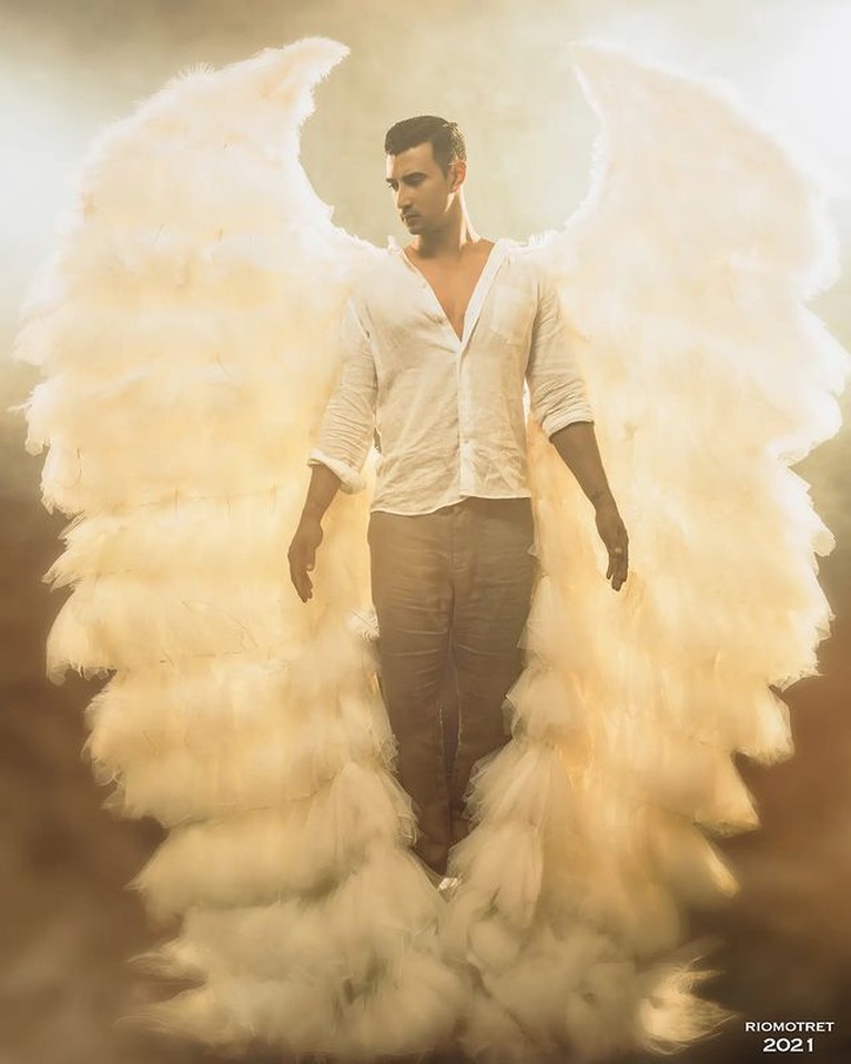Tema Guardian Angel, Intip Maternity Shoot Margin Wieheerm dan Ali Syakieb Margin Wieheerm melakukan pemotretan kehamilan pertamanya dengan Ali Syakieb. Yuk kita intip!
