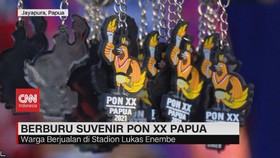 VIDEO: Warga Manfaatkan Peluang Berjualan Suvenir PON